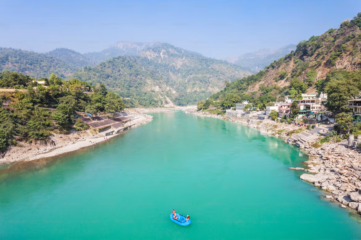 Haridwar and Rishikesh in Uttarakhand – Ganga Aarti and river-side learning